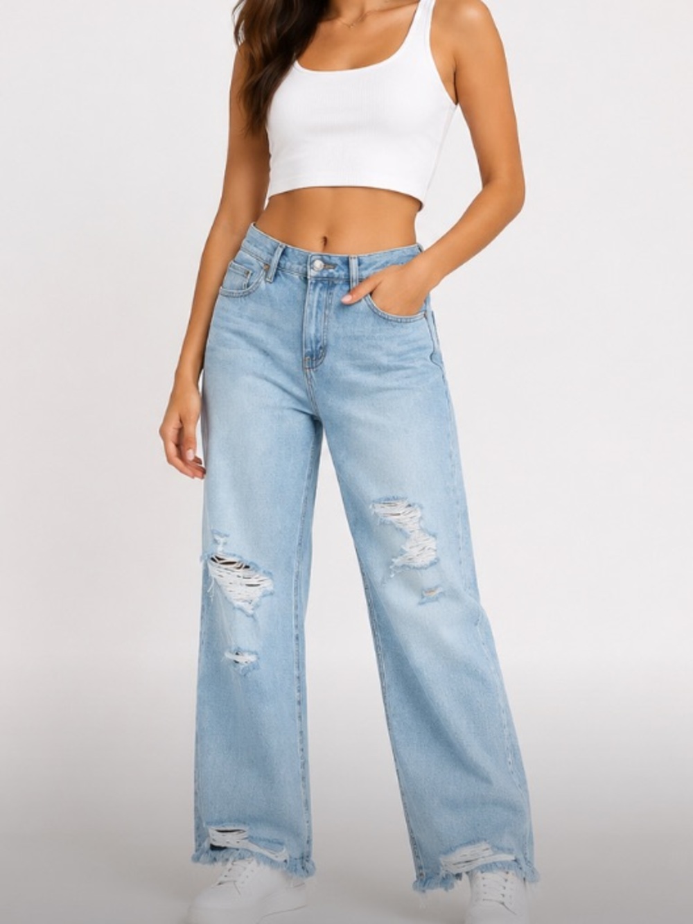 Sincerely Jules high waisted  wide legged boho chic distressed  jeans size 7/28